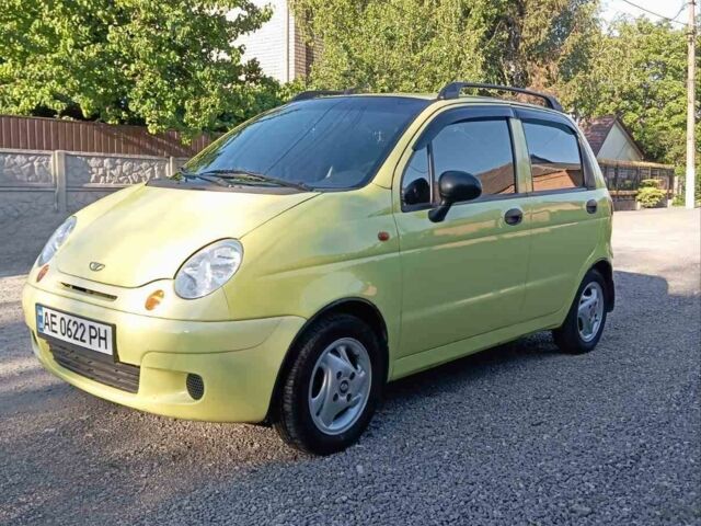 Желтый Дэу Матиз, объемом двигателя 0.8 л и пробегом 125 тыс. км за 3300 $, фото 1 на Automoto.ua