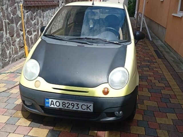 Желтый Дэу Матиз, объемом двигателя 0.8 л и пробегом 129 тыс. км за 1500 $, фото 1 на Automoto.ua