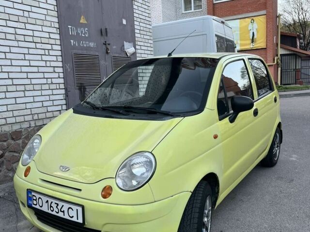 Желтый Дэу Матиз, объемом двигателя 0.8 л и пробегом 68 тыс. км за 3500 $, фото 1 на Automoto.ua