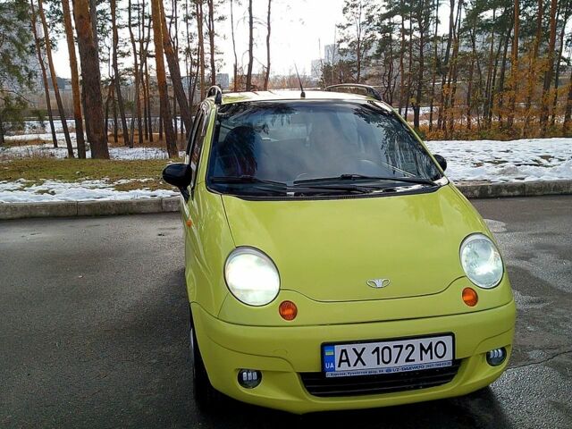 Желтый Дэу Матиз, объемом двигателя 0.8 л и пробегом 200 тыс. км за 3500 $, фото 1 на Automoto.ua