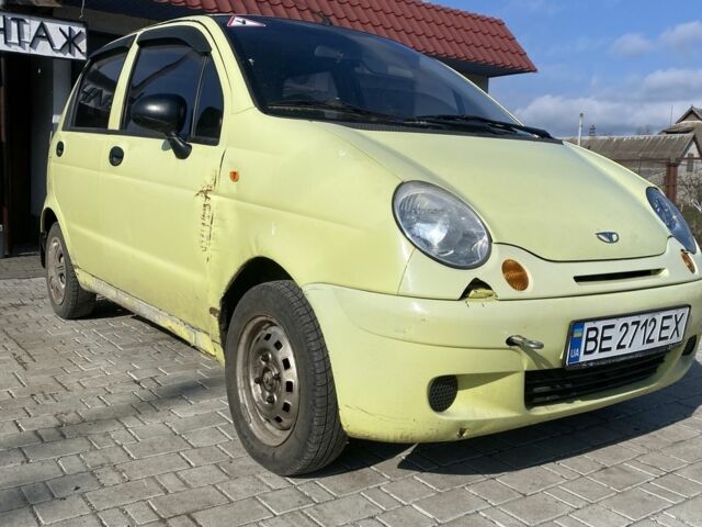 Жовтий Деу Матіз, об'ємом двигуна 0.8 л та пробігом 76 тис. км за 1000 $, фото 1 на Automoto.ua
