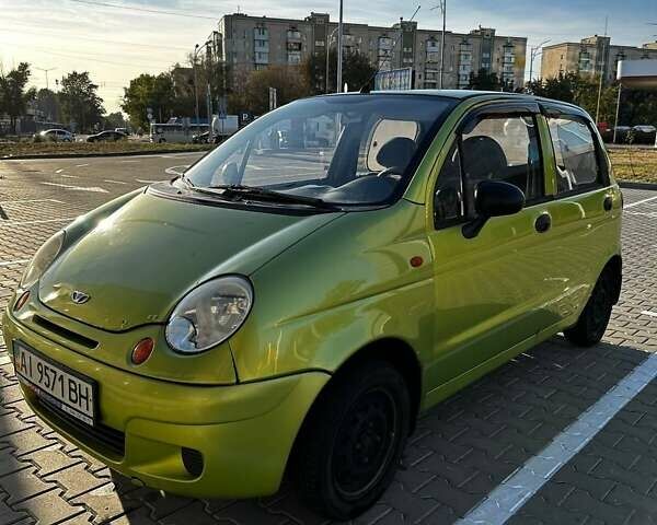 Желтый Дэу Матиз, объемом двигателя 0.8 л и пробегом 129 тыс. км за 1900 $, фото 1 на Automoto.ua