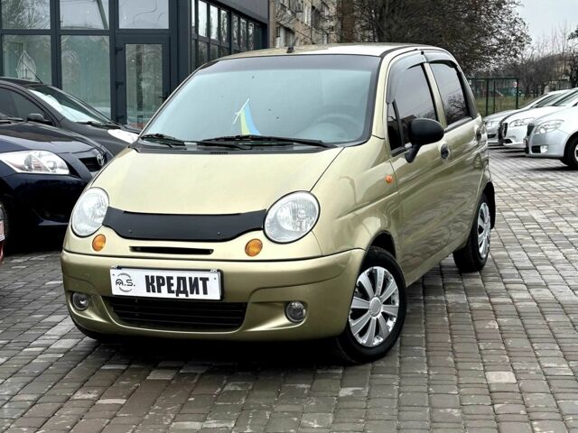 Желтый Дэу Матиз, объемом двигателя 0.9 л и пробегом 114 тыс. км за 2850 $, фото 1 на Automoto.ua