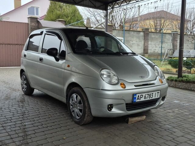 Серый Дэу Матиз, объемом двигателя 8 л и пробегом 110 тыс. км за 2700 $, фото 1 на Automoto.ua