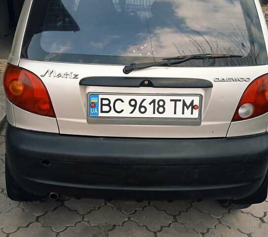 Серый Дэу Матиз, объемом двигателя 0.8 л и пробегом 200 тыс. км за 2400 $, фото 1 на Automoto.ua