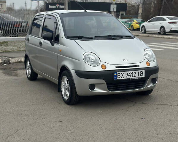 Серый Дэу Матиз, объемом двигателя 0.8 л и пробегом 214 тыс. км за 1850 $, фото 1 на Automoto.ua