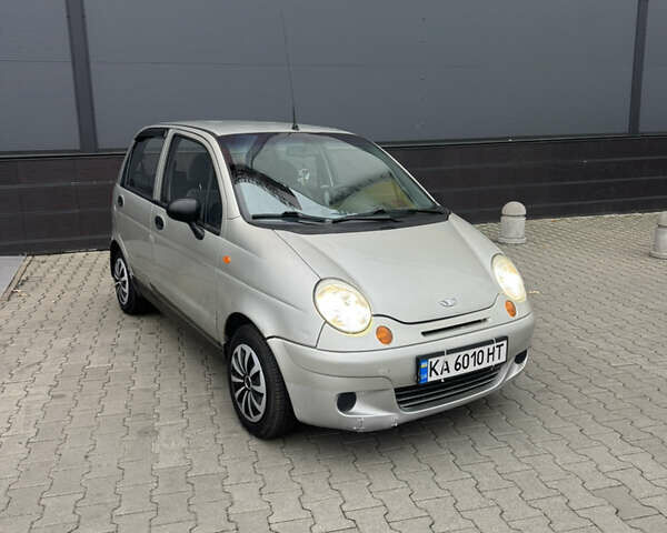 Сірий Деу Матіз, об'ємом двигуна 0.8 л та пробігом 141 тис. км за 2200 $, фото 1 на Automoto.ua