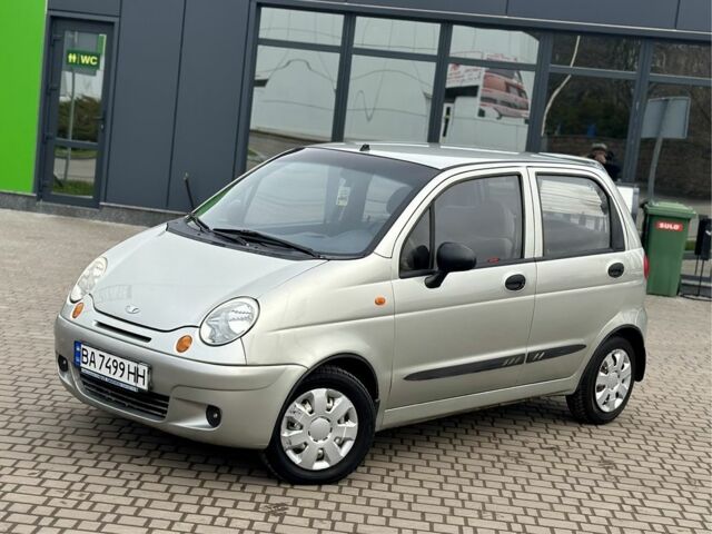 Серый Дэу Матиз, объемом двигателя 0.8 л и пробегом 100 тыс. км за 2600 $, фото 1 на Automoto.ua