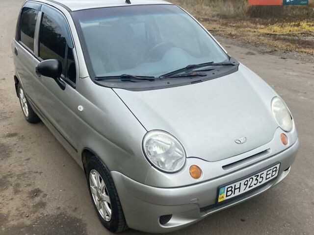 Сірий Деу Матіз, об'ємом двигуна 0.8 л та пробігом 100 тис. км за 1799 $, фото 1 на Automoto.ua