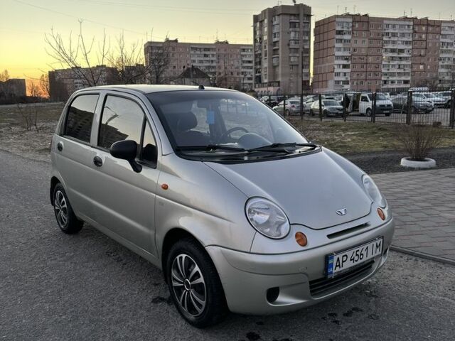 Серый Дэу Матиз, объемом двигателя 0.8 л и пробегом 123 тыс. км за 2700 $, фото 1 на Automoto.ua
