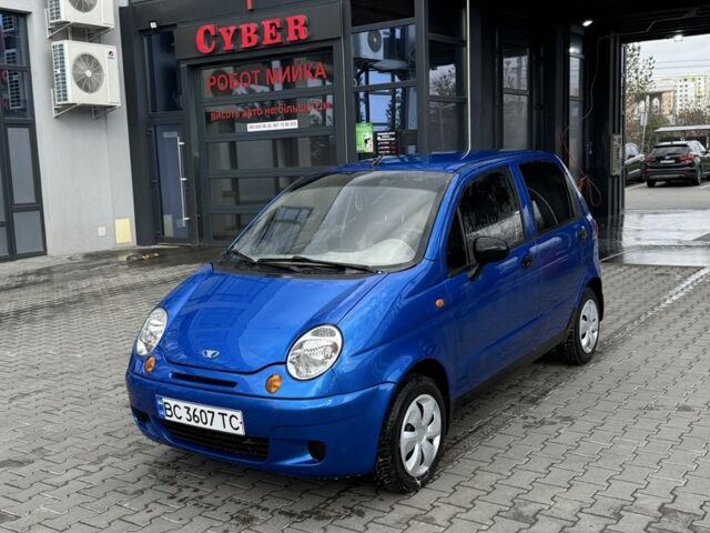 Синий Дэу Матиз, объемом двигателя 0.8 л и пробегом 100 тыс. км за 1900 $, фото 1 на Automoto.ua