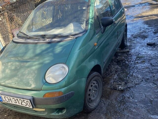 Зеленый Дэу Матиз, объемом двигателя 8 л и пробегом 150 тыс. км за 571 $, фото 1 на Automoto.ua