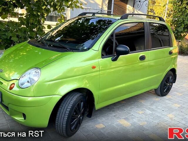 Зеленый Дэу Матиз, объемом двигателя 0.8 л и пробегом 150 тыс. км за 2200 $, фото 1 на Automoto.ua