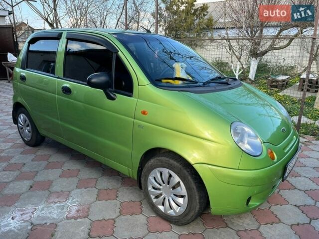 Зеленый Дэу Матиз, объемом двигателя 0.8 л и пробегом 100 тыс. км за 3600 $, фото 1 на Automoto.ua