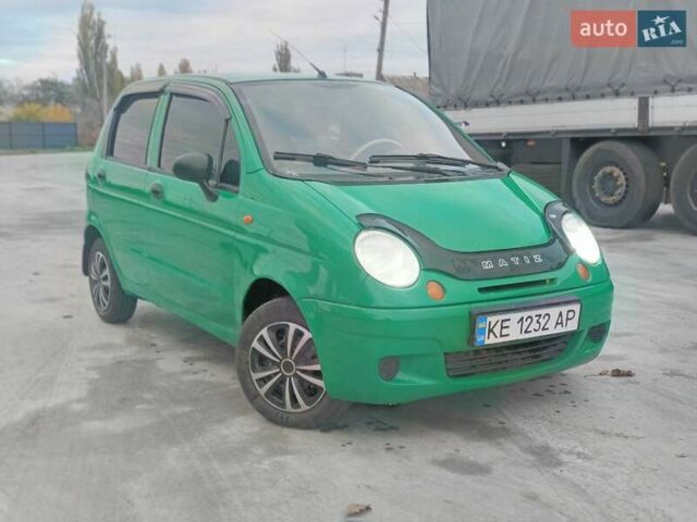 Зеленый Дэу Матиз, объемом двигателя 0.8 л и пробегом 150 тыс. км за 2300 $, фото 1 на Automoto.ua