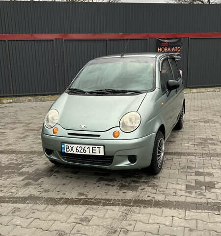 Зеленый Дэу Матиз, объемом двигателя 0.8 л и пробегом 120 тыс. км за 2000 $, фото 1 на Automoto.ua