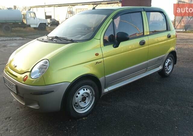 Зелений Деу Матіз, об'ємом двигуна 1 л та пробігом 53 тис. км за 4200 $, фото 1 на Automoto.ua