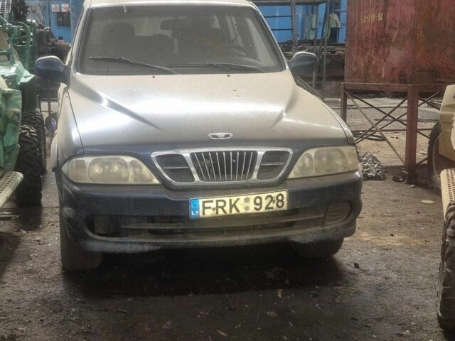 Синий Дэу Муссо, объемом двигателя 0 л и пробегом 300 тыс. км за 1500 $, фото 1 на Automoto.ua