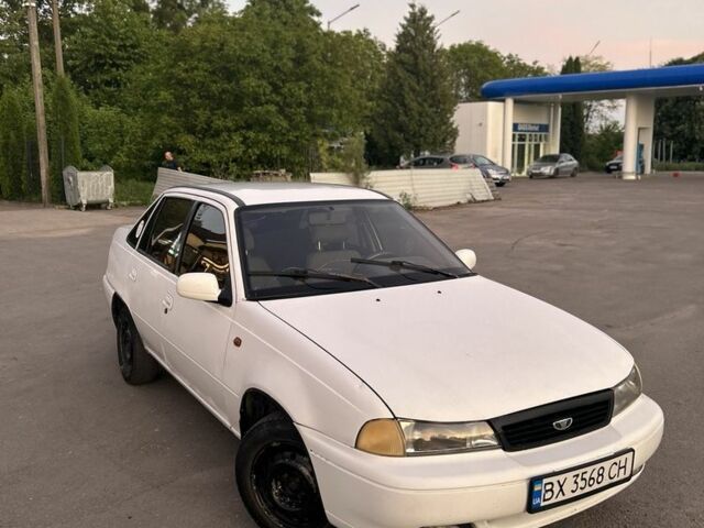 Білий Деу Нексія, об'ємом двигуна 1.5 л та пробігом 1 тис. км за 1150 $, фото 1 на Automoto.ua