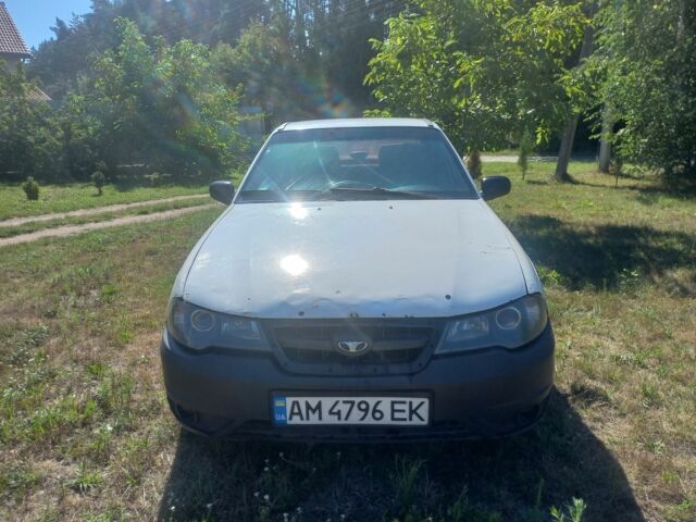 Білий Деу Нексія, об'ємом двигуна 0 л та пробігом 295 тис. км за 999 $, фото 1 на Automoto.ua