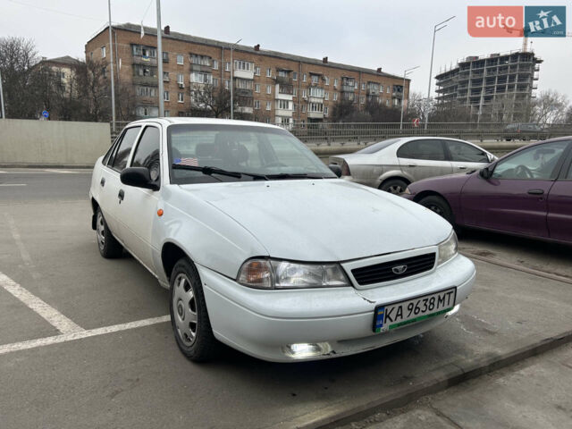Белый Дэу Нексия, объемом двигателя 1.5 л и пробегом 267 тыс. км за 1250 $, фото 1 на Automoto.ua