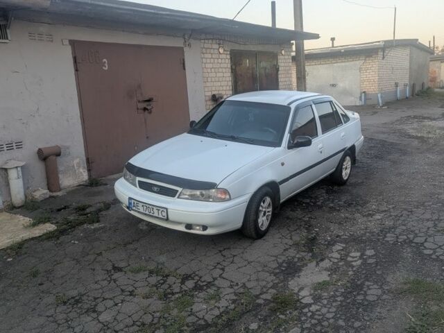 Белый Дэу Нексия, объемом двигателя 1.5 л и пробегом 3 тыс. км за 1599 $, фото 1 на Automoto.ua