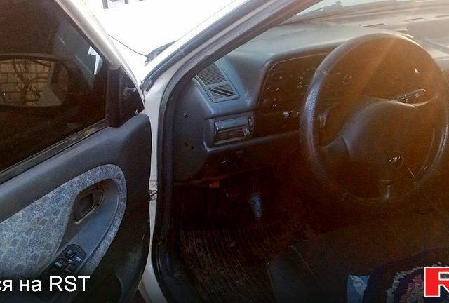 Белый Дэу Нексия, объемом двигателя 1.6 л и пробегом 0 тыс. км за 1250 $, фото 1 на Automoto.ua