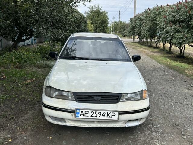 Білий Деу Нексія, об'ємом двигуна 1.5 л та пробігом 260 тис. км за 848 $, фото 1 на Automoto.ua