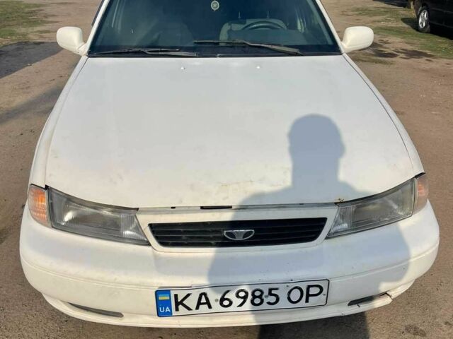 Белый Дэу Нексия, объемом двигателя 1.5 л и пробегом 1000 тыс. км за 691 $, фото 1 на Automoto.ua