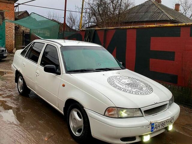 Білий Деу Нексія, об'ємом двигуна 1.5 л та пробігом 270 тис. км за 1150 $, фото 1 на Automoto.ua