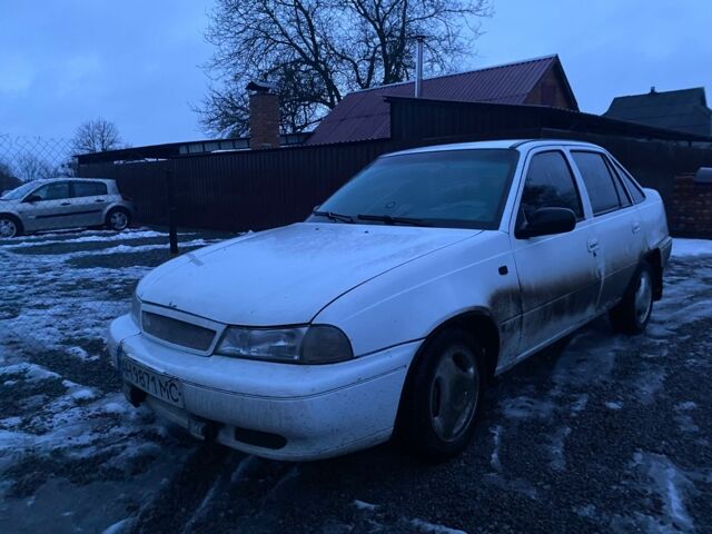 Білий Деу Нексія, об'ємом двигуна 0 л та пробігом 222 тис. км за 750 $, фото 1 на Automoto.ua