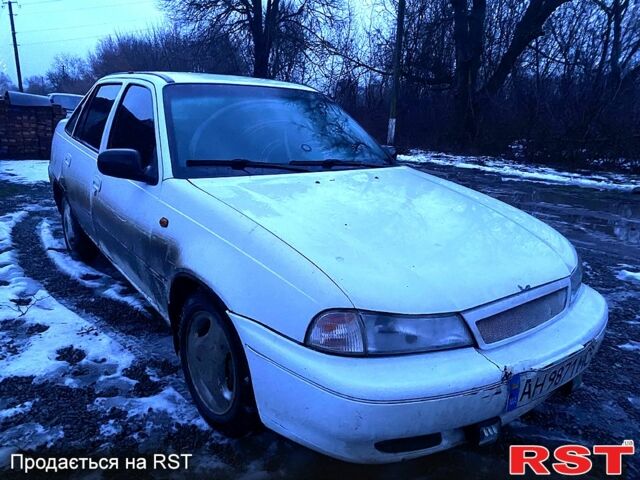 Білий Деу Нексія, об'ємом двигуна 1.6 л та пробігом 225 тис. км за 750 $, фото 1 на Automoto.ua