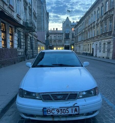 Белый Дэу Нексия, объемом двигателя 1.5 л и пробегом 340 тыс. км за 950 $, фото 1 на Automoto.ua