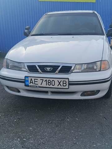 Белый Дэу Нексия, объемом двигателя 1.5 л и пробегом 212 тыс. км за 1850 $, фото 1 на Automoto.ua