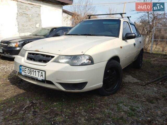 Белый Дэу Нексия, объемом двигателя 1.5 л и пробегом 192 тыс. км за 1850 $, фото 1 на Automoto.ua