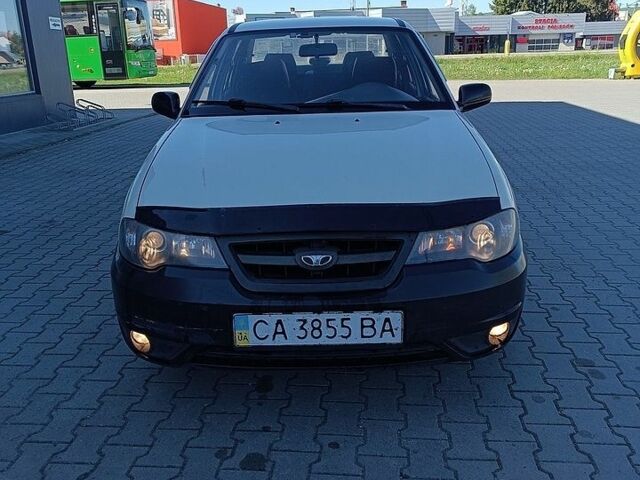 Білий Деу Нексія, об'ємом двигуна 1.5 л та пробігом 153 тис. км за 1700 $, фото 1 на Automoto.ua