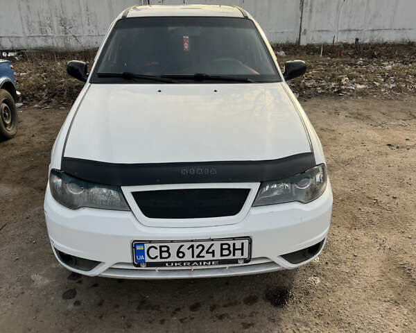 Белый Дэу Нексия, объемом двигателя 1.5 л и пробегом 115 тыс. км за 2399 $, фото 1 на Automoto.ua