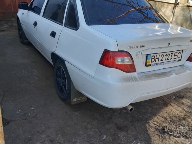 Білий Деу Нексія, об'ємом двигуна 0 л та пробігом 250 тис. км за 2200 $, фото 1 на Automoto.ua