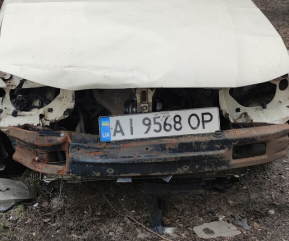 Белый Дэу Нексия, объемом двигателя 1.6 л и пробегом 202 тыс. км за 1500 $, фото 1 на Automoto.ua