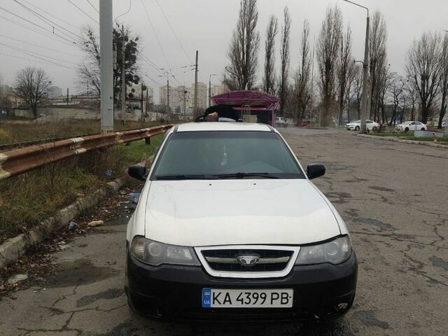 Білий Деу Нексія, об'ємом двигуна 1.6 л та пробігом 170 тис. км за 1200 $, фото 1 на Automoto.ua