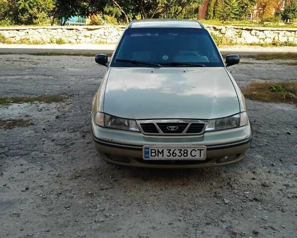 Бежевий Деу Нексія, об'ємом двигуна 1.6 л та пробігом 250 тис. км за 2300 $, фото 1 на Automoto.ua