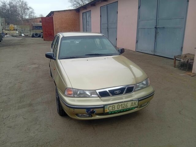 Бежевый Дэу Нексия, объемом двигателя 1.5 л и пробегом 72 тыс. км за 2500 $, фото 1 на Automoto.ua