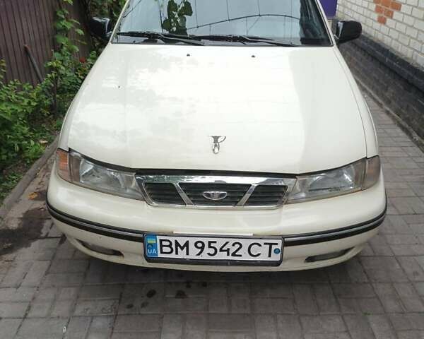 Бежевий Деу Нексія, об'ємом двигуна 1.5 л та пробігом 128 тис. км за 2900 $, фото 1 на Automoto.ua