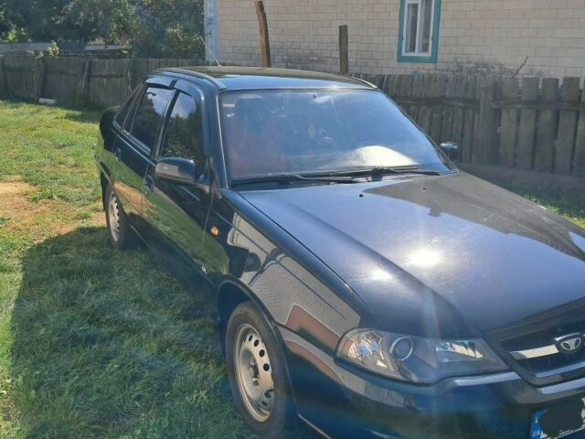 Черный Дэу Нексия, объемом двигателя 0 л и пробегом 52 тыс. км за 4599 $, фото 1 на Automoto.ua