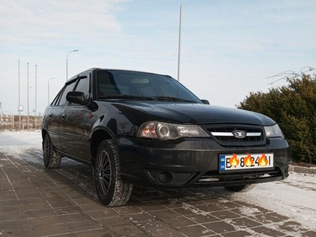 Чорний Деу Нексія, об'ємом двигуна 0 л та пробігом 133 тис. км за 3000 $, фото 1 на Automoto.ua