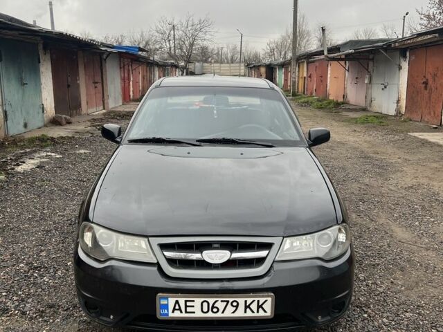 Черный Дэу Нексия, объемом двигателя 1.5 л и пробегом 305 тыс. км за 2200 $, фото 1 на Automoto.ua