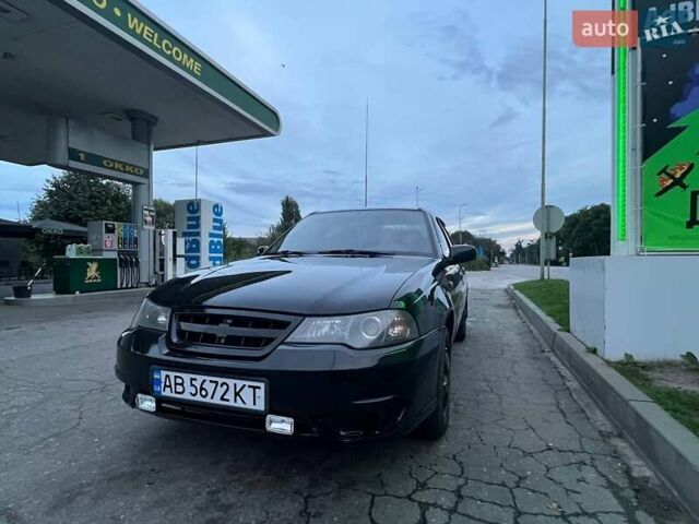 Черный Дэу Нексия, объемом двигателя 1.5 л и пробегом 298 тыс. км за 2200 $, фото 1 на Automoto.ua