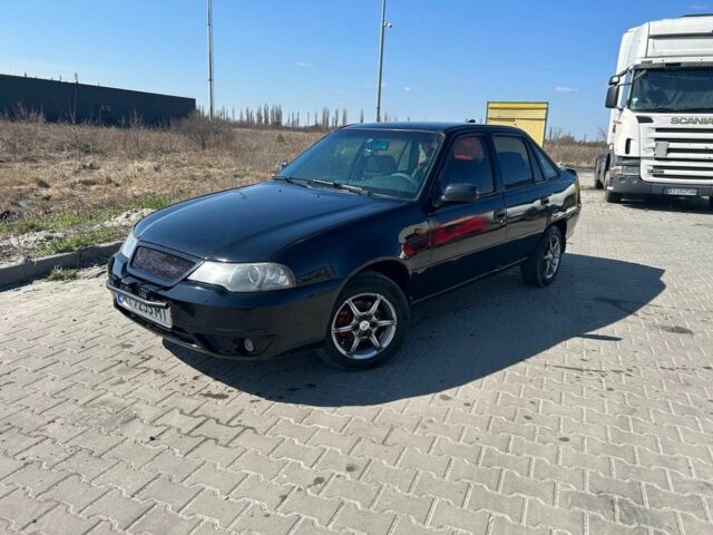 Черный Дэу Нексия, объемом двигателя 0 л и пробегом 286 тыс. км за 1900 $, фото 1 на Automoto.ua