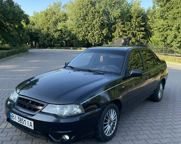 Черный Дэу Нексия, объемом двигателя 1.5 л и пробегом 222 тыс. км за 1650 $, фото 1 на Automoto.ua