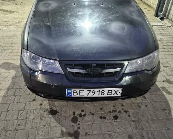 Черный Дэу Нексия, объемом двигателя 1.5 л и пробегом 170 тыс. км за 1400 $, фото 1 на Automoto.ua